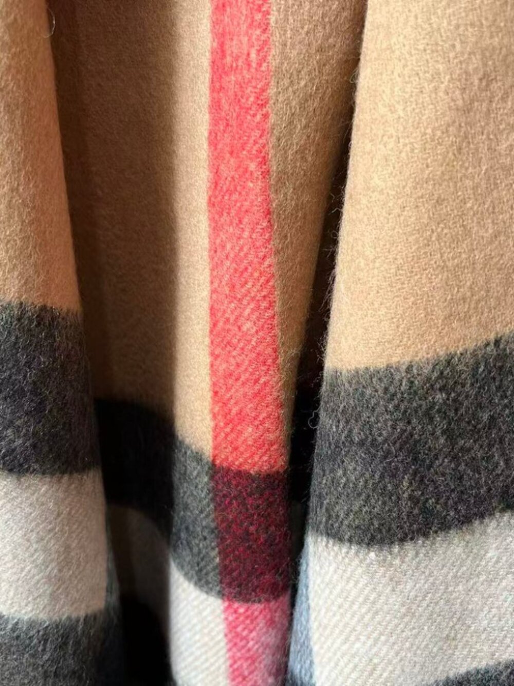 Burberry Cashmere Reversible Check Cape - Picture 8 of 9